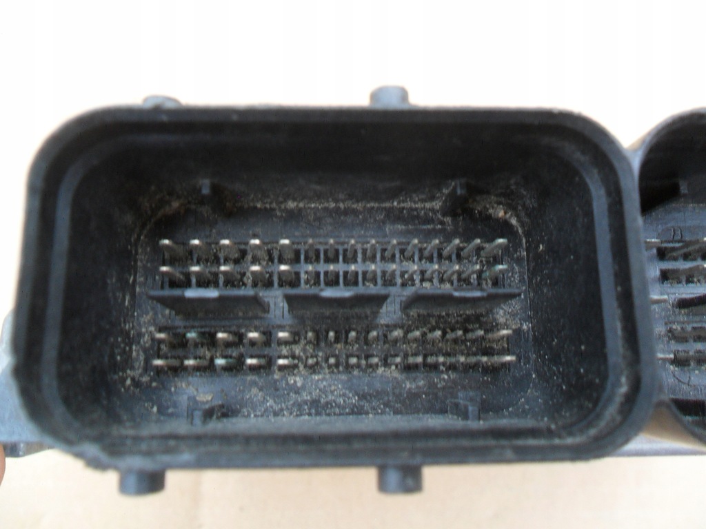 фото №7, Kia sportage бортовой компьютер блок управления 0281019640