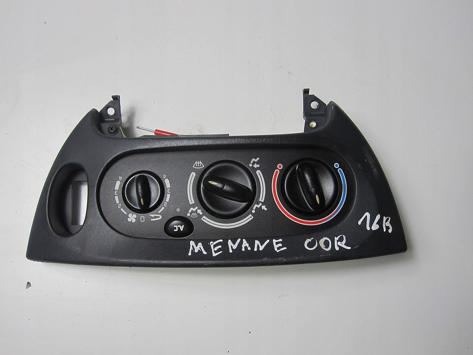 фото №1, Панель кондиционера обдув renault megane 00r