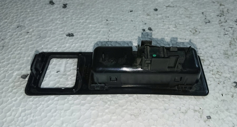 Ручка крышки багажника bmw 108229 Цена