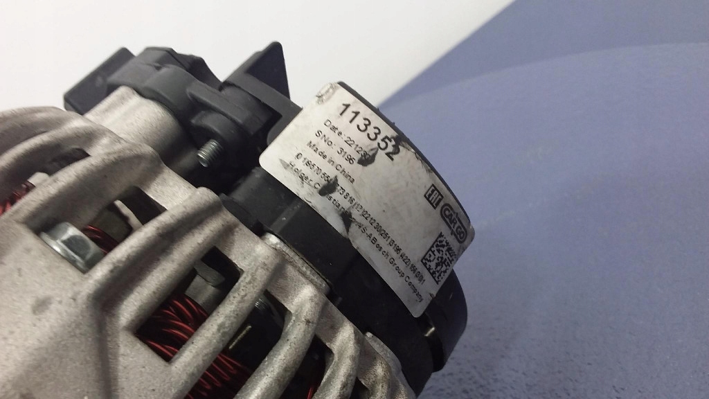 Opel vectra c 2.0t генератор cargo 113352 в Украине