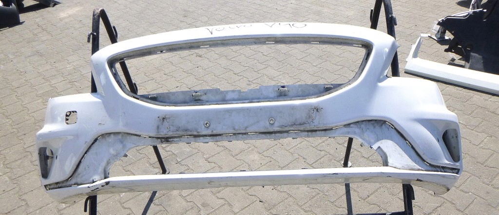 фото №1, Volvo v40 бампер перед