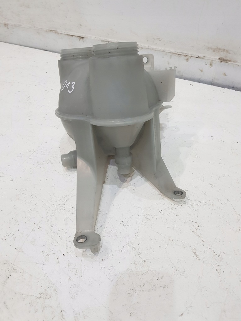 фото №2, Бак розширювальний mercedes eqa eqb a2435004100