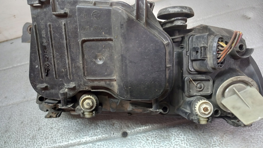 фото №7, Фара лівий skoda fabia 1.4b 02r