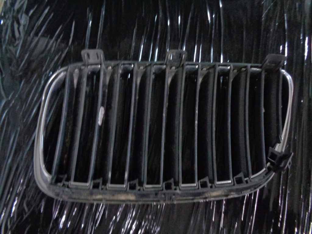 фото №4, Решётка радиатора правая bmw x3