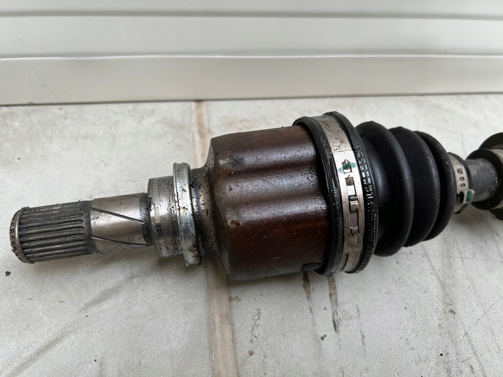 фото №8, Поворотный кулак передняя левая подвеска передние левая приводной вал nissan micra k14