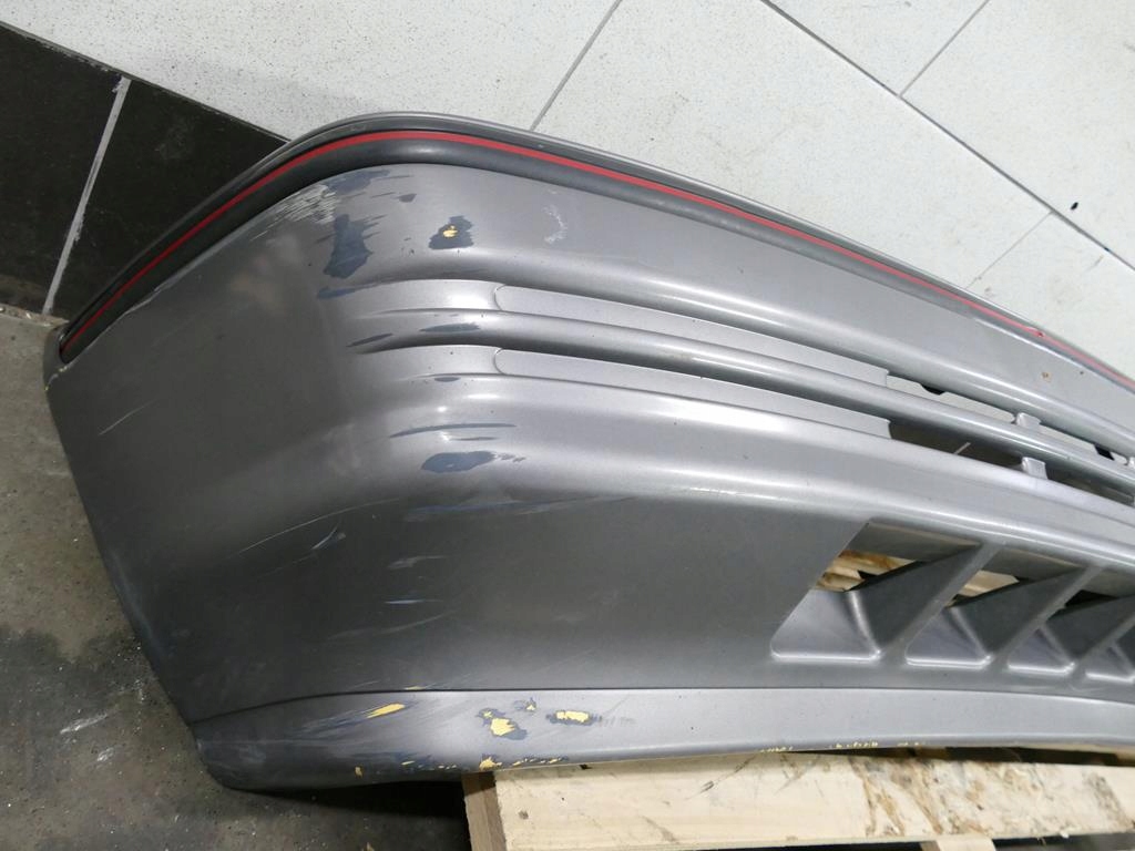 фото №10, Voyager ii dodge ram van iii бампер перед