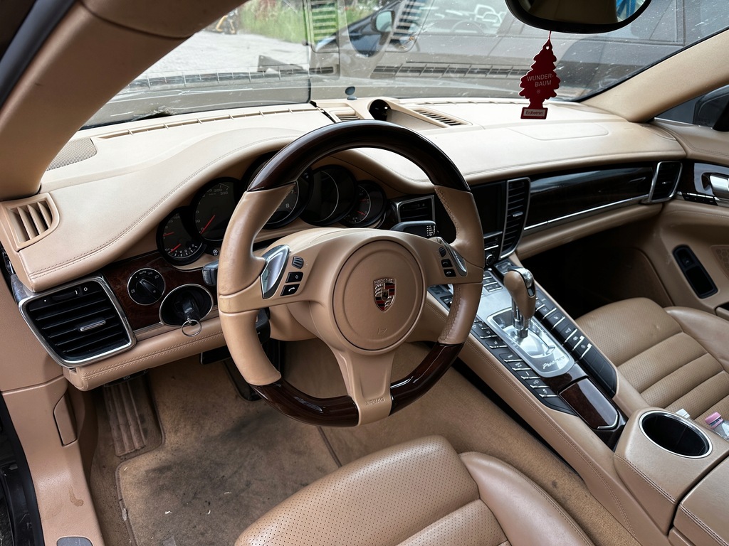 фото №8, Porsche panamera 970 naczęści- двері кришка багажника z.góra