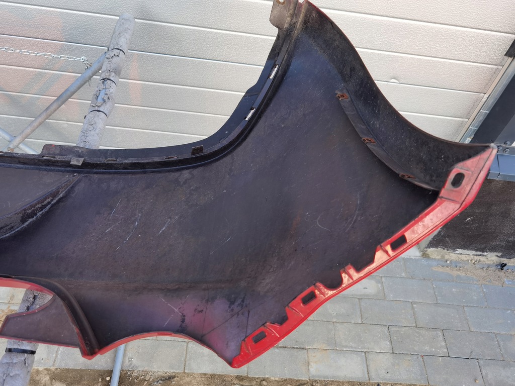 фото №12, Alfa romeo mito - бампер задний красный