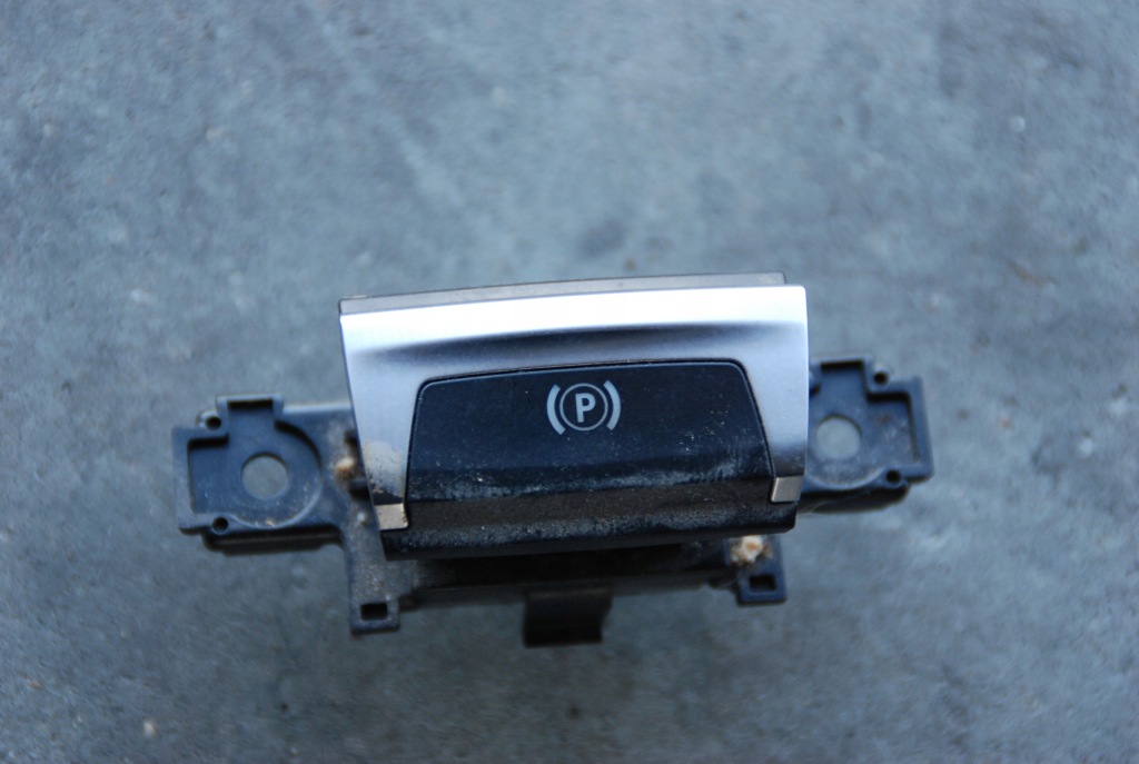 фото №1, Кнопка тормоза ручного peugeot 308 ii 96785851