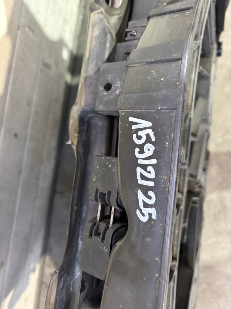 Audi q5 8r ремінь передній підсилювач вентилятор радіатор комплект Ціна