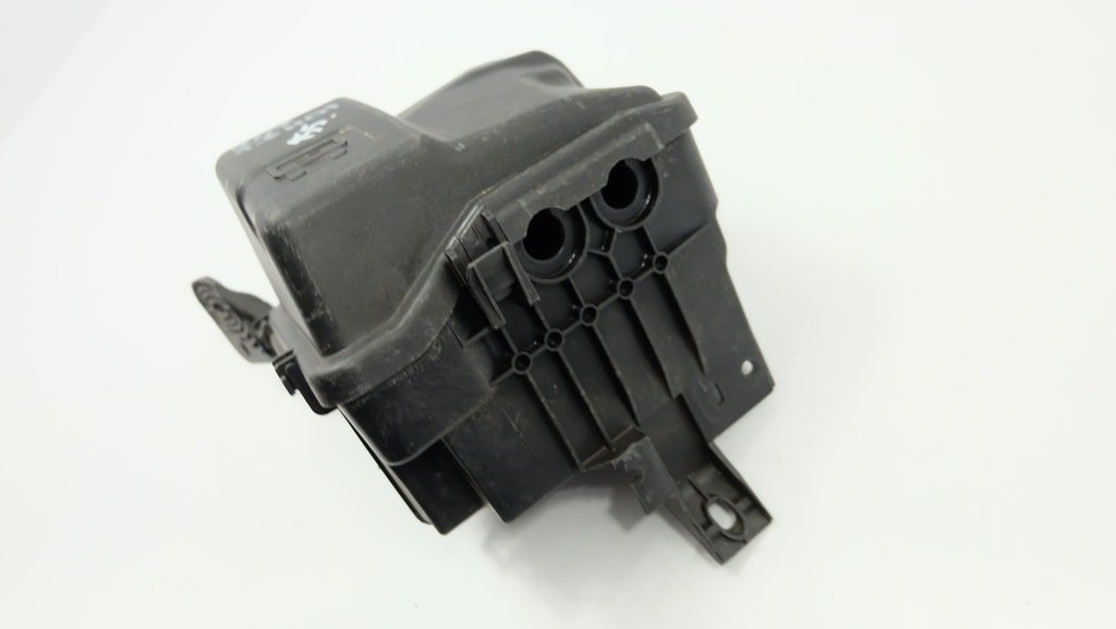 фото №7, Peugeot 207 корпус предохранителей