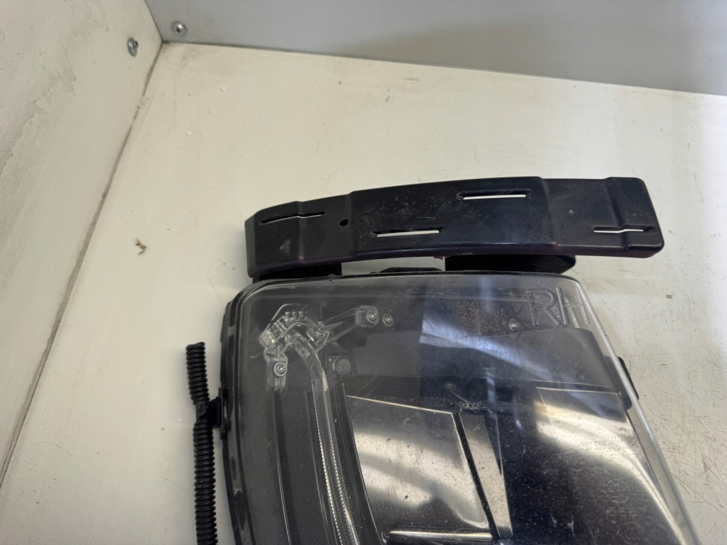 Tesla s противотуманная фара led drl правый перед 600591600c Доставка