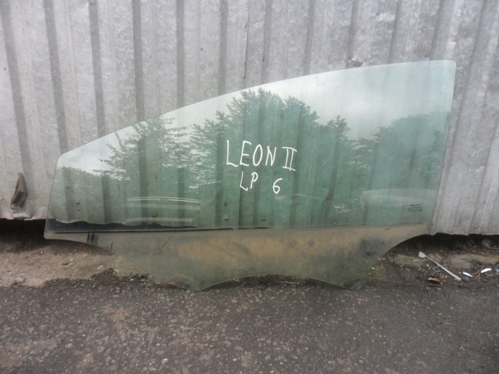 фото №1, Leon ii стекло дверь левый перед 06r