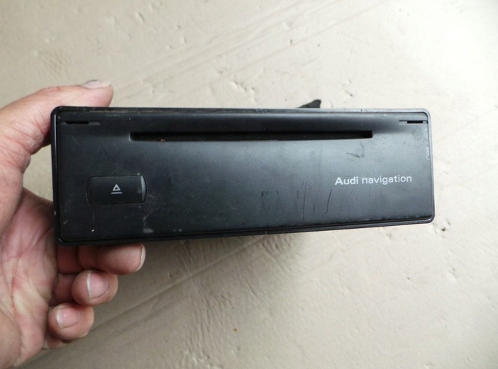 фото №1, Зчитувач навігації audi a6 c5 4d0919892