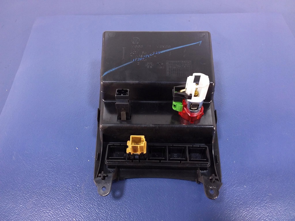 фото №4, Vw jetta vi бардачок тунель консолі 5c7857925