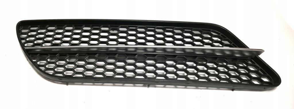 фото №1, Решётка бампера правый перед alfa romeo 147