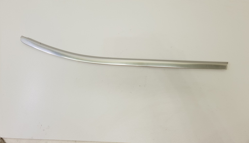 фото №1, Mercedes w205 молдинг ущільнювач двері правий задня a2056700622