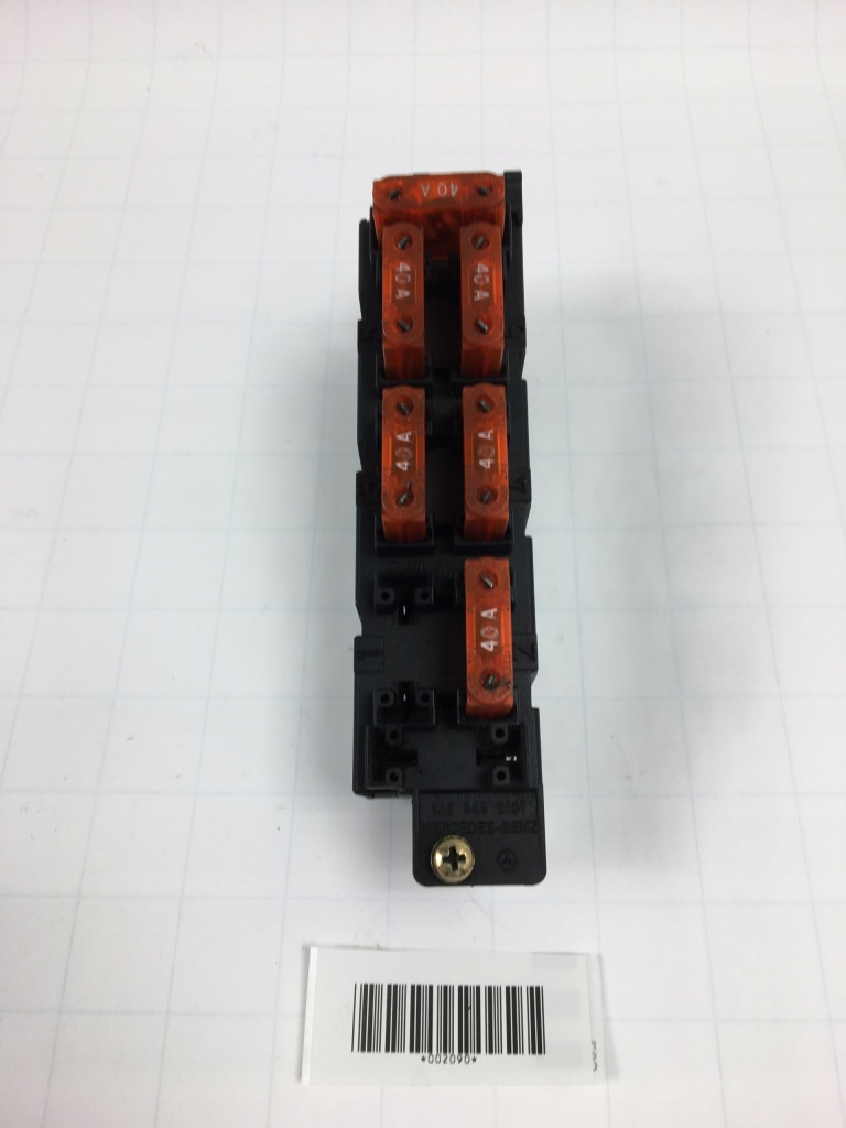 Купить Коробка предохранителей корпус mercedes w140 1405450101