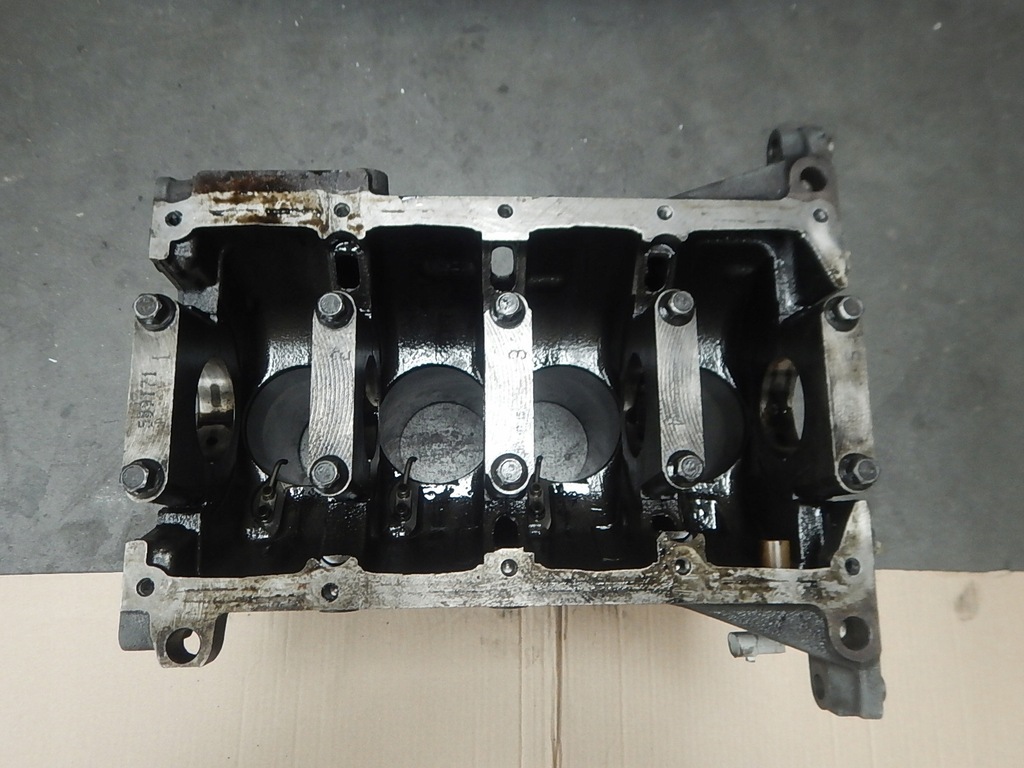 фото №16, Блок alfa romeo giulietta 2.0 jtdm 940b5000 повреждённый