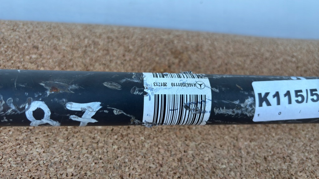 Приводной вал задний  mercedes ml gl gle w166 a1663501110 k115/559 Оригинал