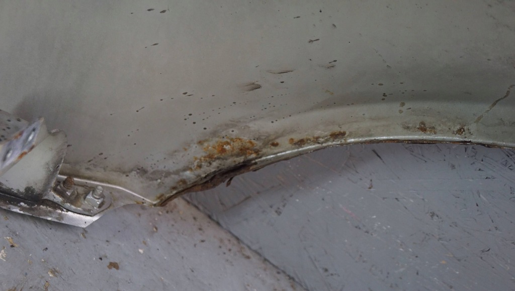 фото №16, Audi a4 b7 крыло правый перед b2881