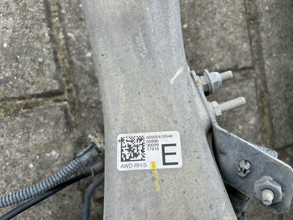 фото №4, Alfa romeo stelvio поворотний кулак перед супорт q4 амортизатор