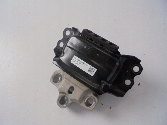 Купить Подушка двигателя audi q3 2 83a 1.4 e-tsi 22 год