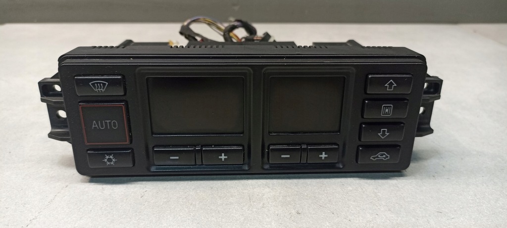 фото №1, Панель обдув кондиционера audi a3 1.9 tdi