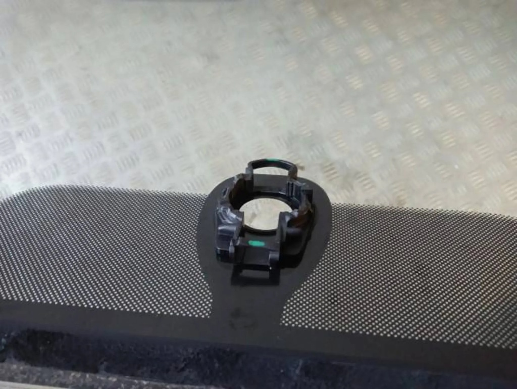 фото №2, Стекло лобовое передняя skoda rapid 5ja 5j 17r