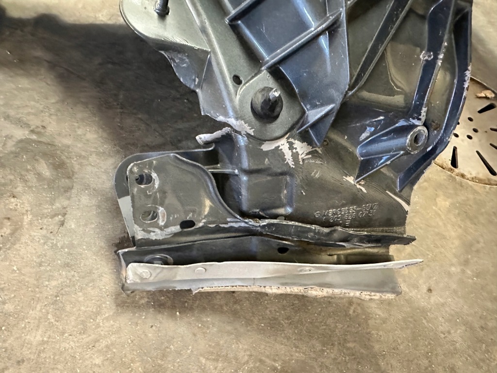 фото №3, Чверть лонжерон підкрилок перед ліва mercedes glb x247