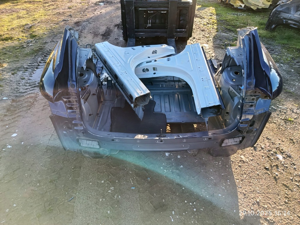 фото №2, Четверть задняя renault megane v правая lub левая biynn