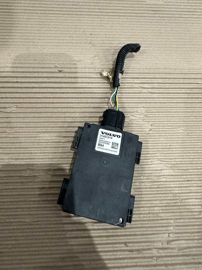 фото №1, Volvo xc90 ii датчик мертвого pola радар blis правий 31451214