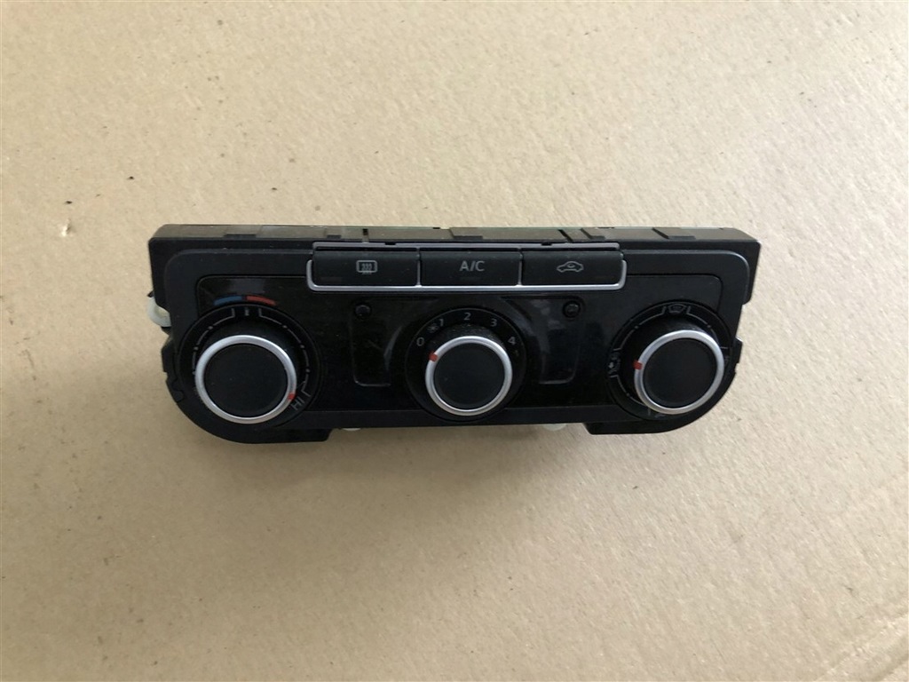 фото №1, Панель блок управления кондиционера tiguan i 5n0 lift