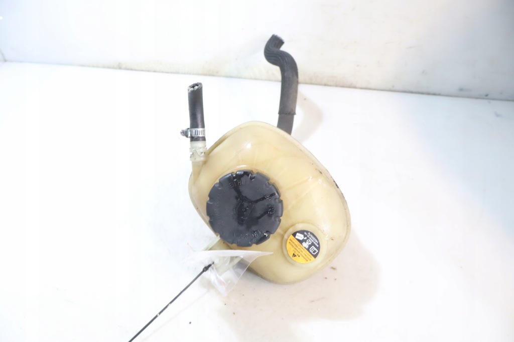 фото №1, Бачок розширювальний infiniti q50 2.2d