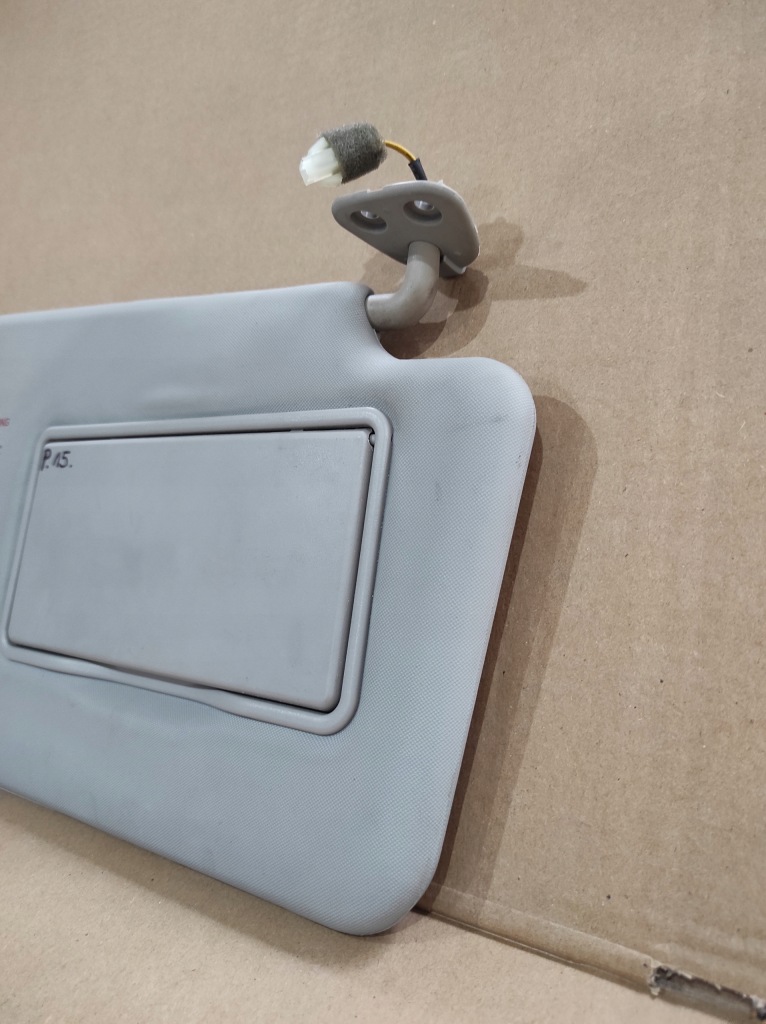 Козырёк накладка солнцезащитная правый  renault koleos 1 Доставка