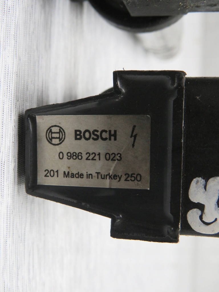 фото №5, Vw golf 5 skoda катушка зажигания 0986221023