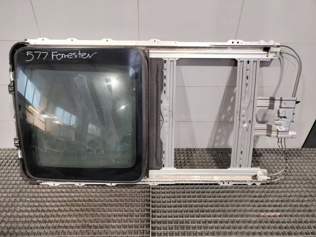 фото №1, Люк моторчик subaru forester iii 3 sh