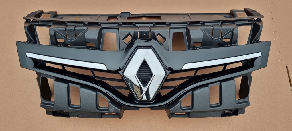 фото №1, Scenic iii lift 2013- решітка радіатора решітка радіатора бампер перед