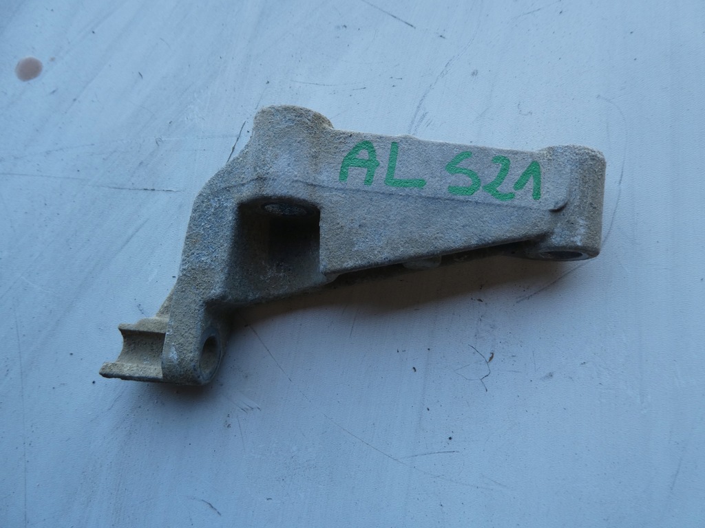 фото №1, Ford ranger 2.2 tdci кронштейн двигателя 8k3q-9552-ca