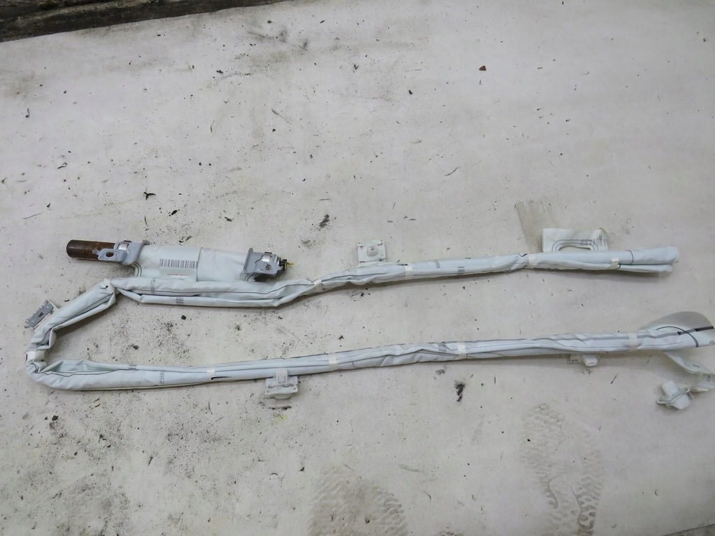 фото №1, Шторка безопасности air bag левая prius 3 iii bampt11624