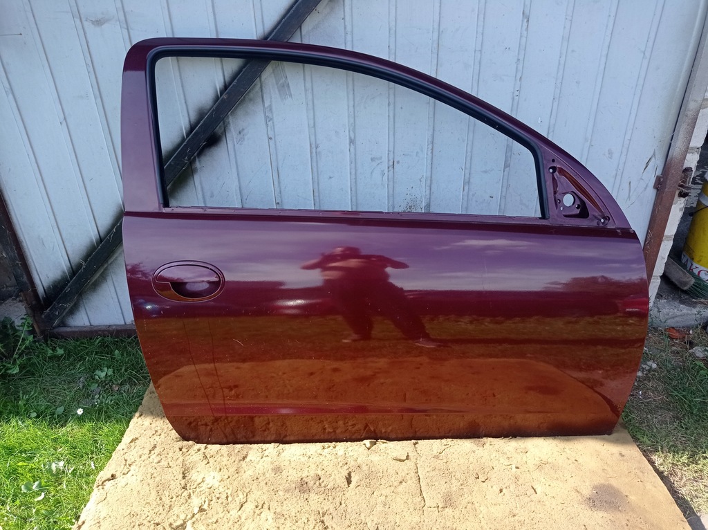 фото №1, Opel corsa c - двері правий перед - z594 3d 3 двері