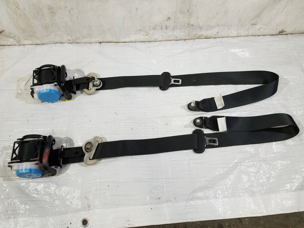 фото №1, Натяжитель pas безопасности перед левый mazda 6 iii gj