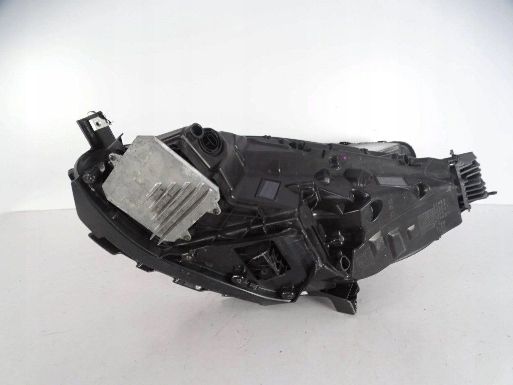 Фара перед передняя правый  tesla 3 full led Доставка