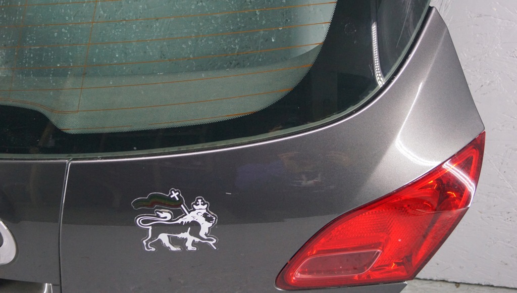 фото №9, Крышка багажника багажника задняя opel astra j 5d