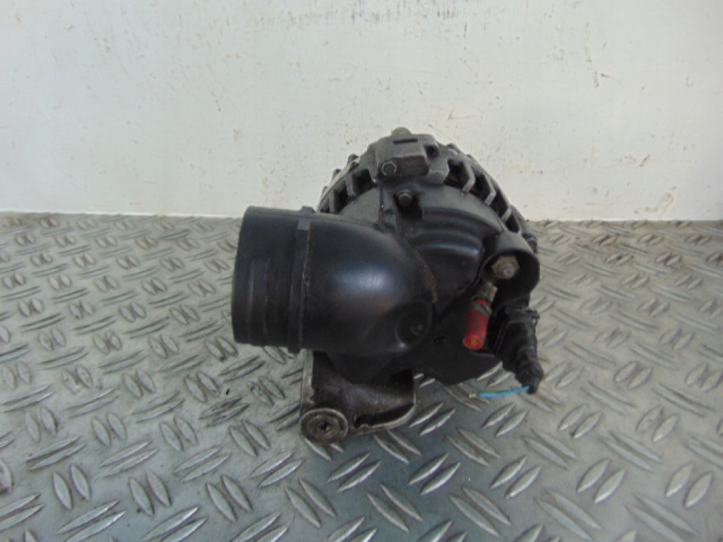 фото №3, Bmw seria 5 генератор ---