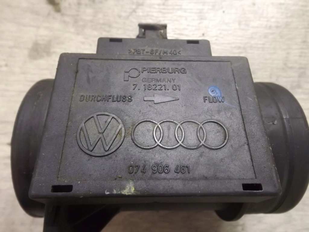 фото №2, Витратомір audi a4 b5 074906461