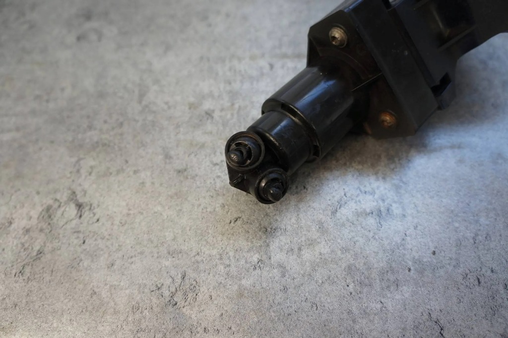 фото №2, Омыватель лампы mercedes ml gl w164 x164