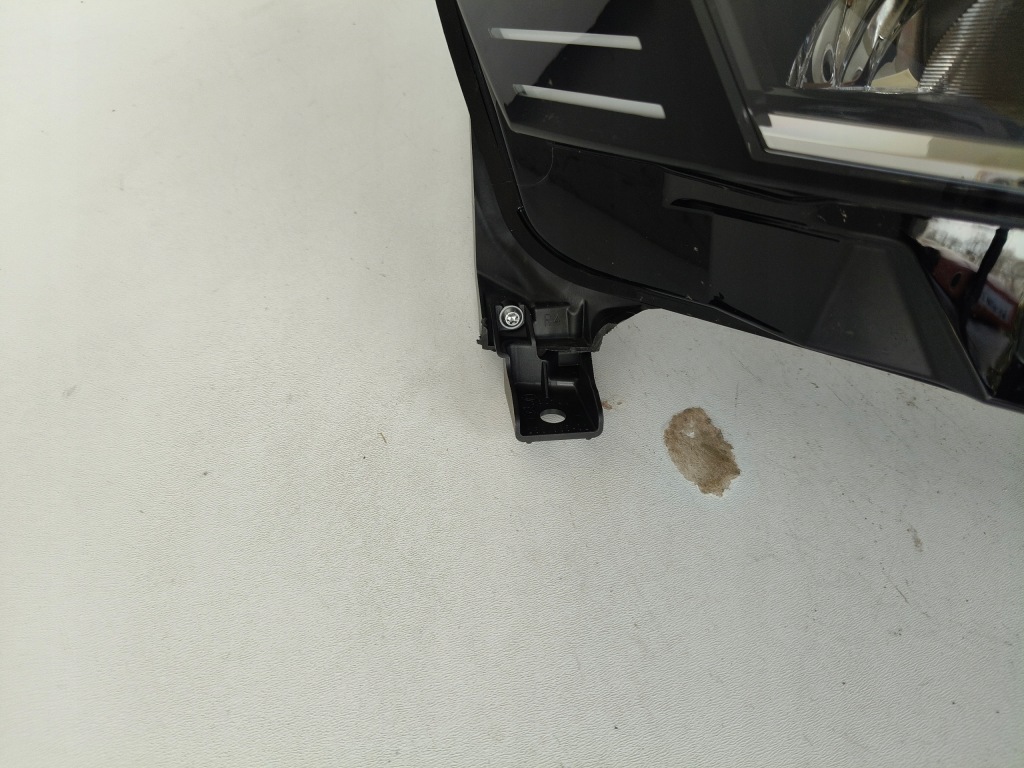 Лампа правая фара renault megane v e-tech full led в Украине