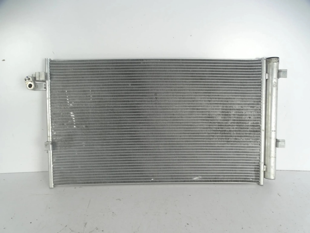 фото №1, Радиатор кондиционера bmw 936425804
