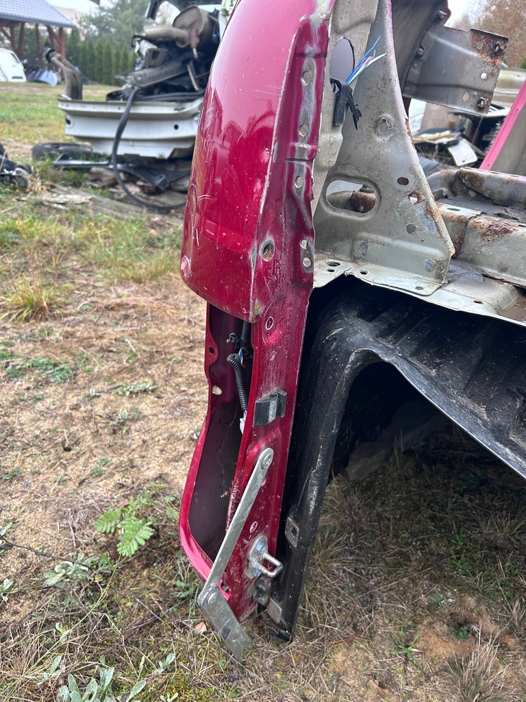 фото №8, Toyota hilux viii 8 кузов задня крила задній правий борт pas задній